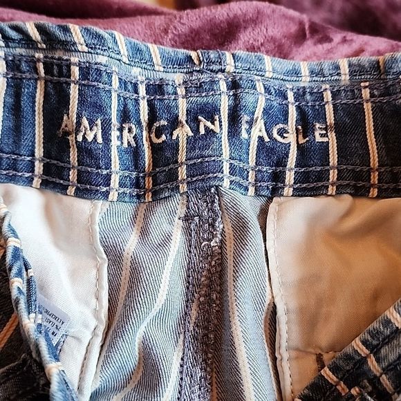 American Eagle Denim Tie Front Jean Shorts - Picture 3 of 6